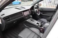 USED 2018 68 PORSCHE MACAN 2.0 PDK 5d AUTO 242 BHP PAN ROOF / PASM / BOSE / PDLS+