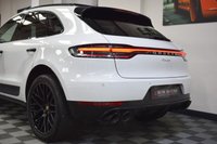 USED 2018 68 PORSCHE MACAN 2.0 PDK 5d AUTO 242 BHP PAN ROOF / PASM / BOSE / PDLS+