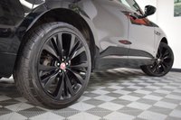 USED 2020 70 JAGUAR F-PACE 2.0 CHEQUERED FLAG AWD 5d 178 BHP PAN ROOF / MERIDIAN / 1 OWNER
