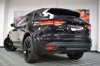 USED 2020 70 JAGUAR F-PACE 2.0 CHEQUERED FLAG AWD 5d 178 BHP PAN ROOF / MERIDIAN / 1 OWNER