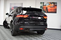 USED 2020 70 JAGUAR F-PACE 2.0 CHEQUERED FLAG AWD 5d 178 BHP PAN ROOF / MERIDIAN / 1 OWNER