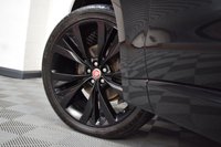 USED 2020 70 JAGUAR F-PACE 2.0 CHEQUERED FLAG AWD 5d 178 BHP PAN ROOF / MERIDIAN / 1 OWNER