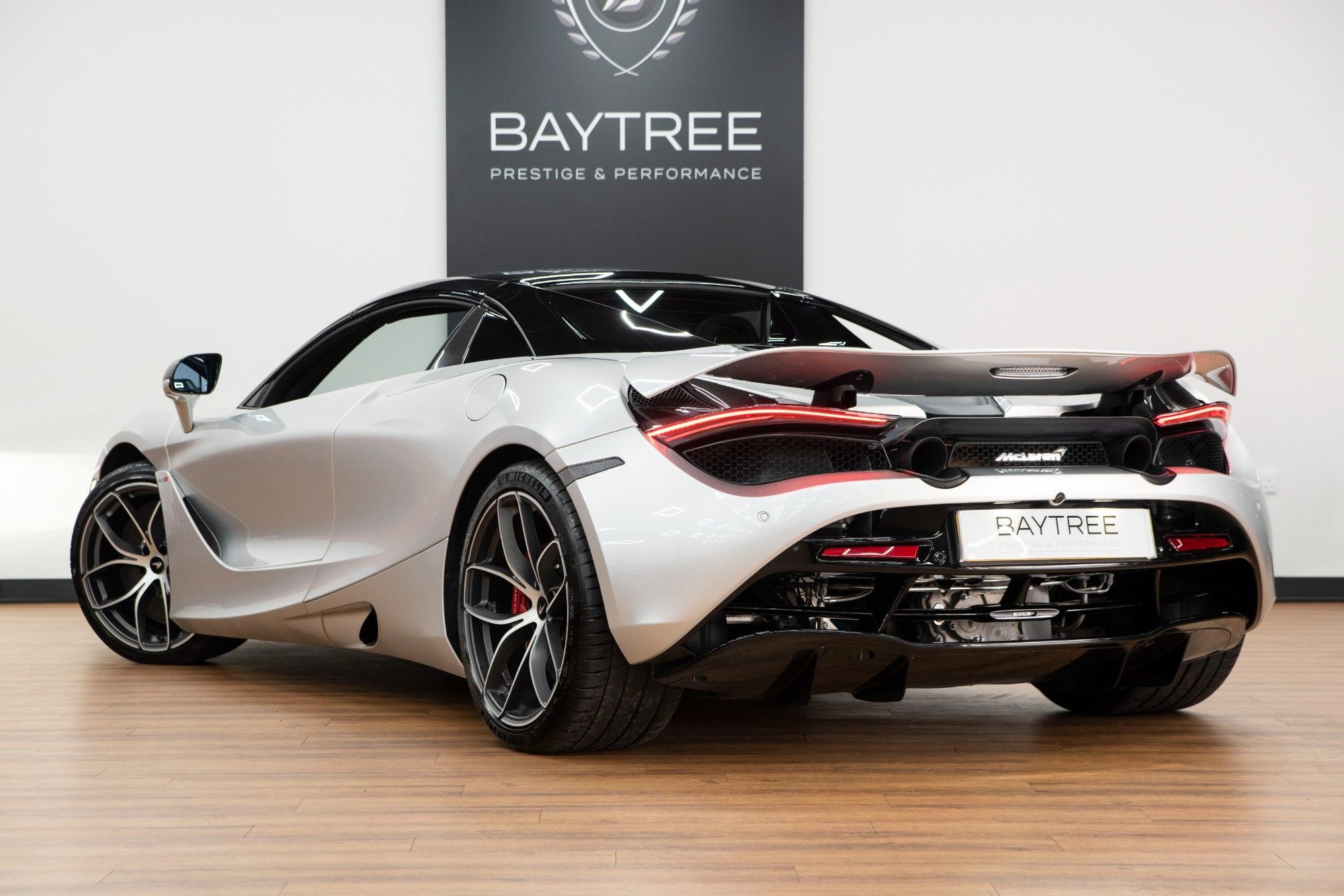 USED 2021 21 MCLAREN 720S 4.0 V8 Convertible 