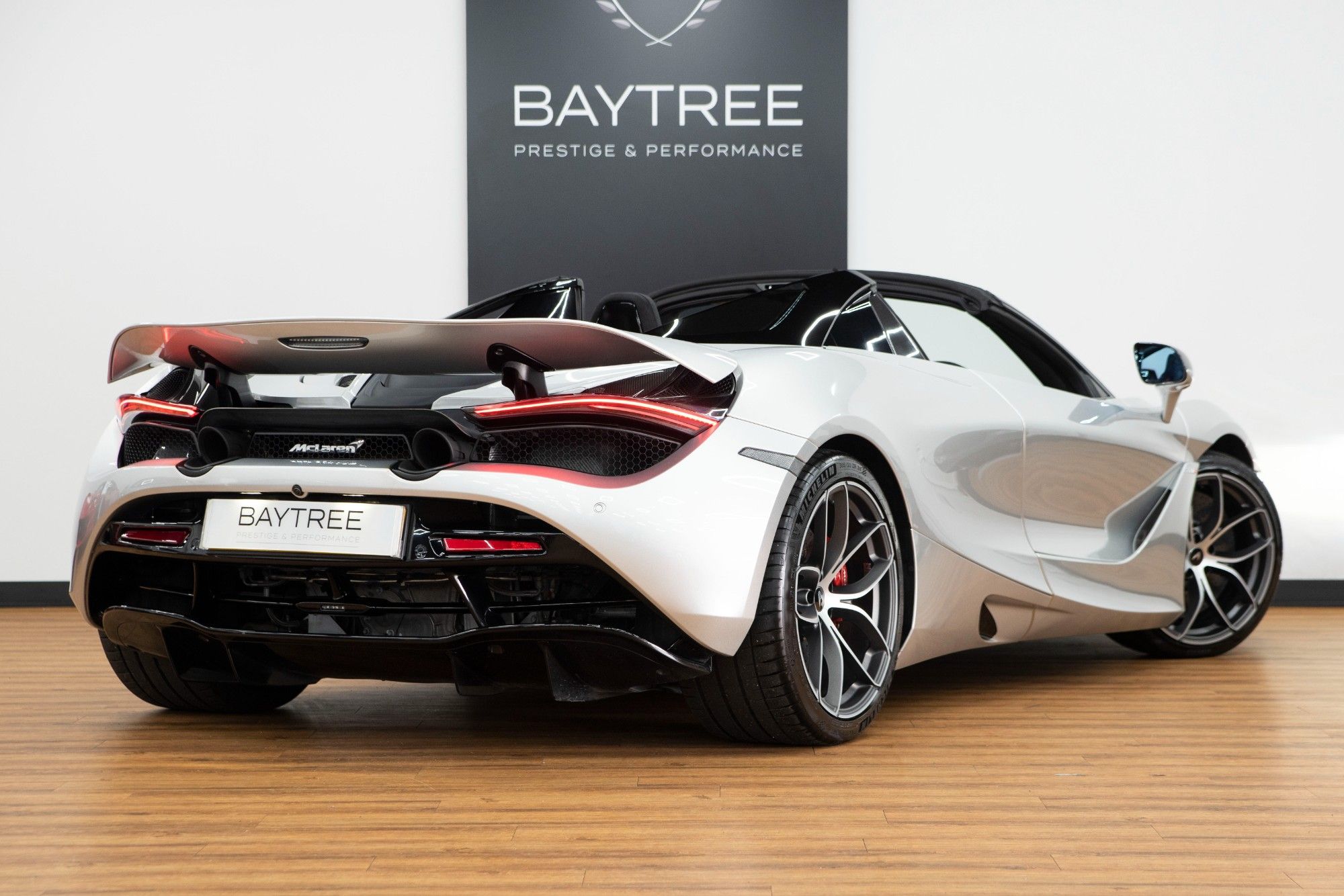 USED 2021 21 MCLAREN 720S 4.0 V8 Convertible 
