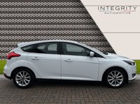 USED 2017 17 FORD FOCUS 1.0 TITANIUM 5d 124 BHP 5 SERVICES/NAVIGATION