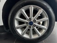 USED 2017 17 FORD FOCUS 1.0 TITANIUM 5d 124 BHP 5 SERVICES/NAVIGATION