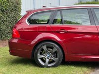 USED 2010 60 BMW 3 SERIES 2.0 320D EXCLUSIVE EDITION TOURING 5d 181 BHP 