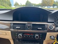 USED 2010 60 BMW 3 SERIES 2.0 320D EXCLUSIVE EDITION TOURING 5d 181 BHP 