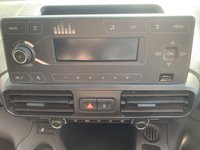 VauxhallCombo 1.5 L2H1 2300 SPORTIVE S/S 101 BHP — thumbnail 32 of 43