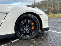 USED 2014 64 NISSAN GT-R 3.8 V6 2d 550 BHP 