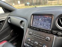 USED 2014 64 NISSAN GT-R 3.8 V6 2d 550 BHP 
