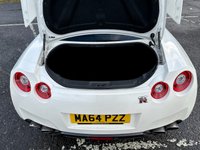 USED 2014 64 NISSAN GT-R 3.8 V6 2d 550 BHP 