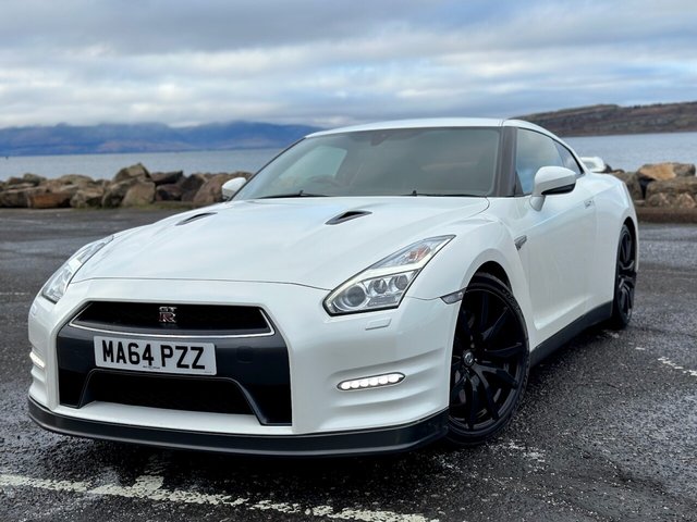 2014 64 Nissan GT-R 3.8 V6 2d 550 BHP