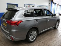 USED 2020 20 MITSUBISHI OUTLANDER 2.4 PHEV DYNAMIC 5d 222 BHP APP BASED SAT NAV REAR VIEW CAMERA HEATED LEATHER 1 OWNER MITSUBISHI WARRANTY TILL MARCH 2025
