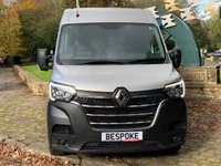 USED 2019 69 RENAULT MASTER 2.3 MM35 BUSINESS PLUS DCI 135 BHP 2019/69 LOW MILEAGE RENAULT MASTER MM35 BUSINESS EDITION + MEDIUM ROOF PANEL VAN - SILVER METALLIC - 1 OWNER FROM BRAND NEW - FULL SERVICE HISTORY - HPI CLEAR - BOTH ORIGINAL KEYS - DOUBLE REAR DOORS / SIDE SLIDING DOOR - PLUS VAT