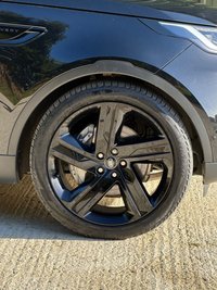 USED 2021 21 LAND ROVER DISCOVERY 3.0 HSE MHEV 296 BHP + Tow Bar + 360 Camera + 22 Inch Gloss Black Alloys + 1 Owner +