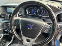 USED 2016 16 VOLVO XC60 2.4 D5 R-DESIGN LUX NAV AWD 5d 217 BHP 