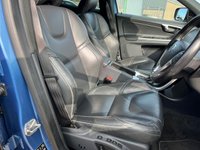 USED 2016 16 VOLVO XC60 2.4 D5 R-DESIGN LUX NAV AWD 5d 217 BHP 