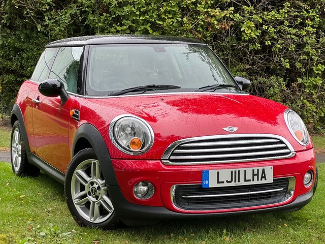 2011 11 MINI Hatch Cooper 1.6 COOPER 3d 122 BHP