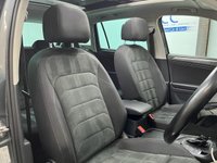 USED 2017 66 VOLKSWAGEN TIGUAN 2.0 TSI BlueMotion Tech SEL SUV 5dr Petrol DSG 4Motion Euro 6 (s/s) (180 ps) PanRoof,SatNav,&pound;5.2KExtras