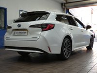 USED 2019 69 TOYOTA COROLLA 1.8 VVT-I EXCEL 5d 121 BHP SAT NAV REAR CAMERA PART LEATHER HEATED SEATS 1 OWNER TOYOTA WARRANTY TILL OCT 2029
