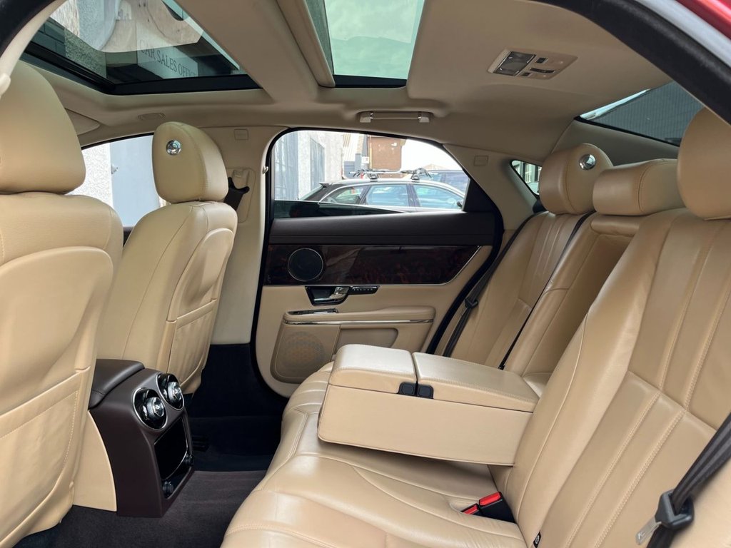 USED 2013 63 JAGUAR XJ 3.0 D V6 LUXURY 4d 275 BHP 