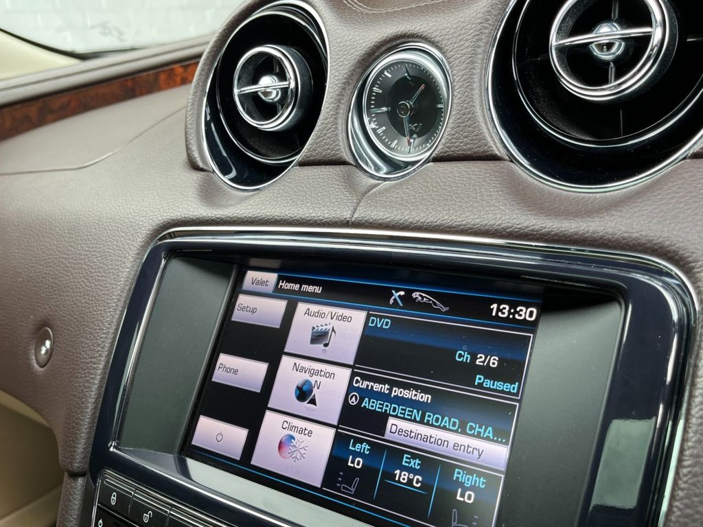 USED 2013 63 JAGUAR XJ 3.0 D V6 LUXURY 4d 275 BHP 