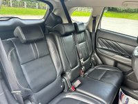USED 2018 18 MITSUBISHI OUTLANDER 2.0 PHEV 4H 5d 200 BHP GENUINE LOW MILES + SAT NAV +CAMERA
