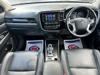 USED 2018 18 MITSUBISHI OUTLANDER 2.0 PHEV 4H 5d 200 BHP GENUINE LOW MILES + SAT NAV +CAMERA