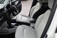 USED 2019 19 JEEP RENEGADE 1.6 MULTIJET II LIMITED 5d 119 BHP VIEW AND RESERVE ONLINE OR CALL 01527-853940 FOR MORE INFO.