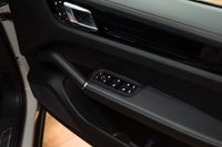 USED 2021 71 PORSCHE CAYENNE 3.0 V6 TIPTRONIC 4d 336 BHP 
