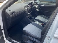 USED 2020 69 VOLKSWAGEN TIGUAN 2.0 R-LINE TECH TDI DSG 5d 148 BHP 