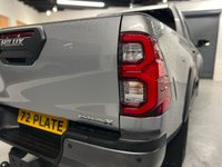 USED 2022 72 TOYOTA HI-LUX 2.8L INVINCIBLE X 4WD D-4D DCB 0d AUTO 202 BHP *1 OWNER FROM NEW*