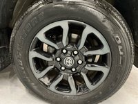USED 2022 72 TOYOTA HI-LUX 2.8L INVINCIBLE X 4WD D-4D DCB 0d AUTO 202 BHP *1 OWNER FROM NEW*