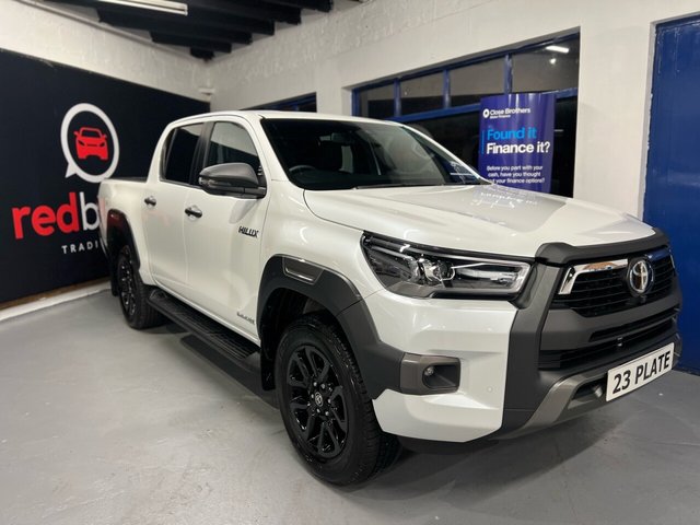 2023 23 Toyota HI-Lux 2.8L INVINCIBLE X 4WD D-4D DCB 0d AUTO 202 BHP