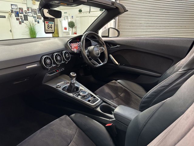 View our AUDI TT