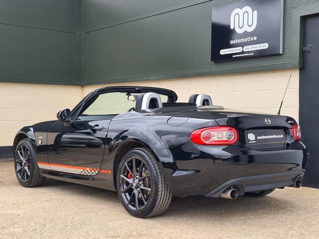 View our MAZDA MX-5