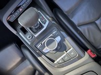USED 2017 R AUDI R8 5.2L SPYDER V10 QUATTRO 2d 533 BHP / SUZUKA GREY 