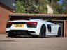 USED 2017 R AUDI R8 5.2L SPYDER V10 QUATTRO 2d 533 BHP / SUZUKA GREY 
