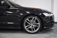 USED 2016 66 AUDI A6 2.0 TDI ULTRA BLACK EDITION SALOON 5d 188 BHP SUNROOF / FULL LEATHER / TECH