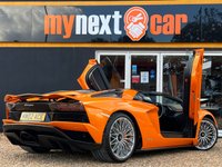 USED 2019 69 LAMBORGHINI AVENTADOR S 6.5 V12 LP 740-4 S Roadster ISR 4WD Euro 6 2dr MEGA SPEC + STYLE PACKAGE + CARBON INTERIOR PACKAGE + LIFT SYSTEM + ELECTRIC & HEATED SEATS + CARPLAY + TRANSPARENT ENGINE BONNET + FULL LAMBORGHINI SERVICE HISTORY