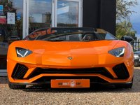 USED 2019 69 LAMBORGHINI AVENTADOR S 6.5 V12 LP 740-4 S Roadster ISR 4WD Euro 6 2dr MEGA SPEC + STYLE PACKAGE + CARBON INTERIOR PACKAGE + LIFT SYSTEM + ELECTRIC & HEATED SEATS + CARPLAY + TRANSPARENT ENGINE BONNET + FULL LAMBORGHINI SERVICE HISTORY