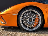 USED 2019 69 LAMBORGHINI AVENTADOR S 6.5 V12 LP 740-4 S Roadster ISR 4WD Euro 6 2dr MEGA SPEC + STYLE PACKAGE + CARBON INTERIOR PACKAGE + LIFT SYSTEM + ELECTRIC & HEATED SEATS + CARPLAY + TRANSPARENT ENGINE BONNET + FULL LAMBORGHINI SERVICE HISTORY