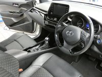 USED 2020 20 TOYOTA CHR 2.0 EXCEL 5d 181 BHP SAT NAV HEATED LEATHER REAR CAMERA PARKING SESNSORS 1 OWNER TOYOTA WARRANTY TILL JULY 2030