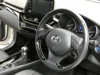 USED 2020 20 TOYOTA CHR 2.0 EXCEL 5d 181 BHP SAT NAV HEATED LEATHER REAR CAMERA PARKING SESNSORS 1 OWNER TOYOTA WARRANTY TILL JULY 2030
