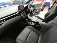 USED 2020 20 TOYOTA CHR 2.0 EXCEL 5d 181 BHP SAT NAV HEATED LEATHER REAR CAMERA PARKING SESNSORS 1 OWNER TOYOTA WARRANTY TILL JULY 2030