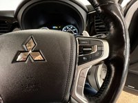 USED 2017 17 MITSUBISHI OUTLANDER 2.0 PHEV 5HS 5d 200 BHP FANTASTIC SPECIFICATION GREAT VALUE LOW MILES