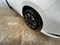 USED 2017 17 MITSUBISHI OUTLANDER 2.0 PHEV 5HS 5d 200 BHP FANTASTIC SPECIFICATION GREAT VALUE LOW MILES