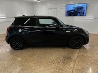 USED 2018 68 MINI HATCH COOPER 2.0 COOPER S CLASSIC 3d 190 BHP WITH LOADS OF FACTORY EXTRAS THIS IS THE ONE TO BUY