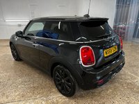 USED 2018 68 MINI HATCH COOPER 2.0 COOPER S CLASSIC 3d 190 BHP WITH LOADS OF FACTORY EXTRAS THIS IS THE ONE TO BUY